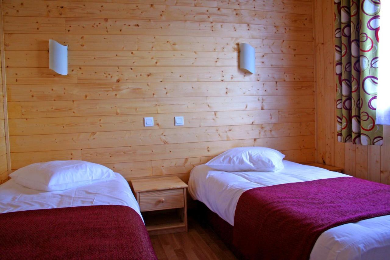 Chalets De Tremontagne 3 Etoiles Nanchez Exterior foto